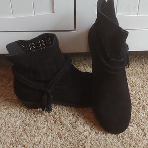 Abeo slouchy suade booties